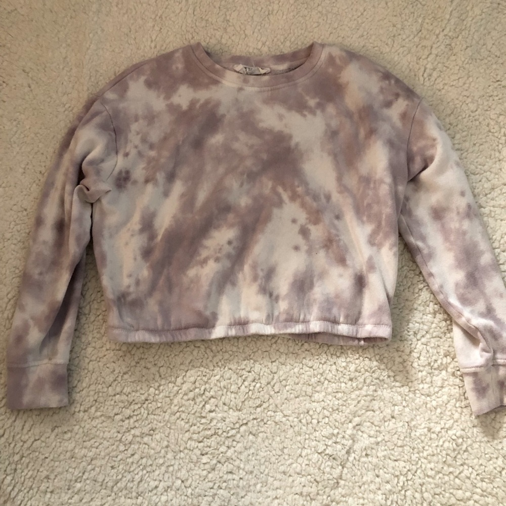 Crop sweater